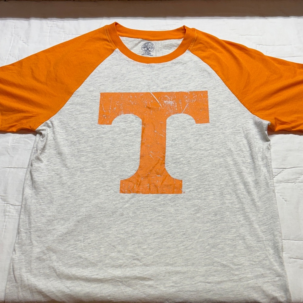 Rivalry Threads Men's Tennessee Volunteers "Power T" Logo Raglan T-Shirt